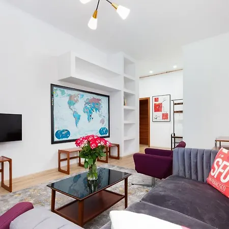 Mokotow Odolanska By Renters Warsaw