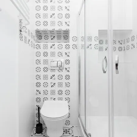 Mokotow Odolanska By Renters Apartment *