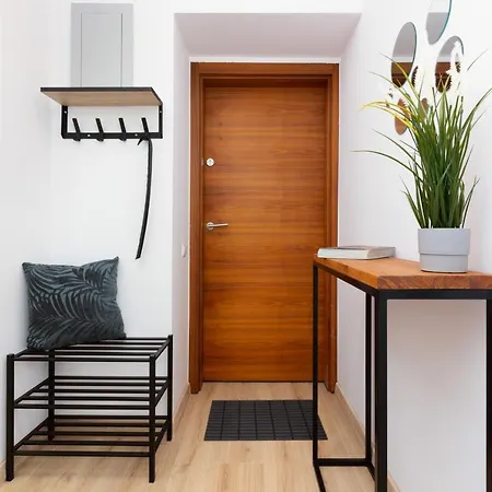 Mokotow Odolanska By Renters